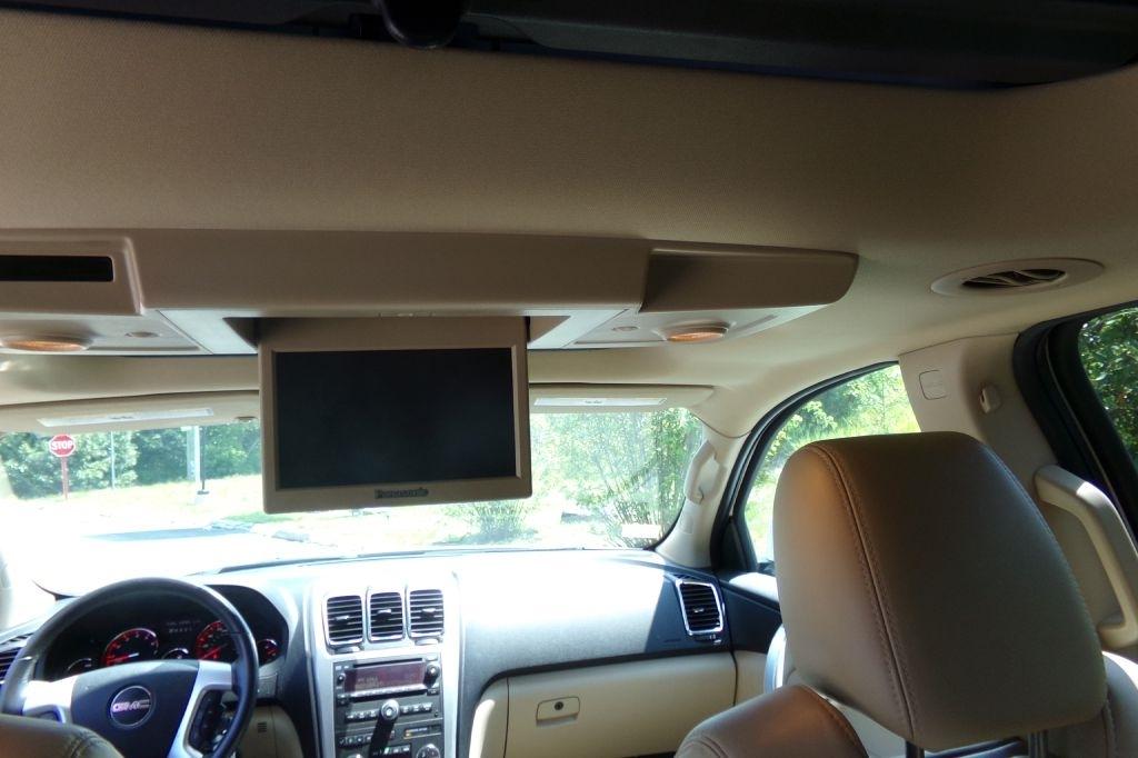 GMC Acadia  2011