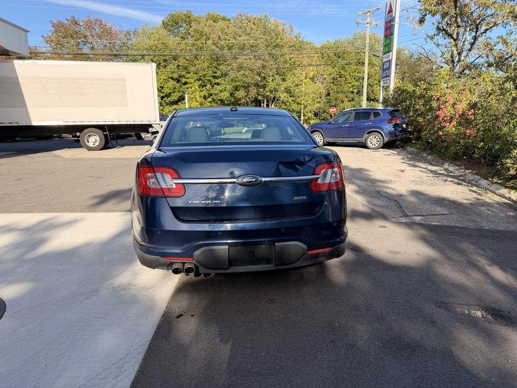 2012 Ford Taurus SEL - Photo 6