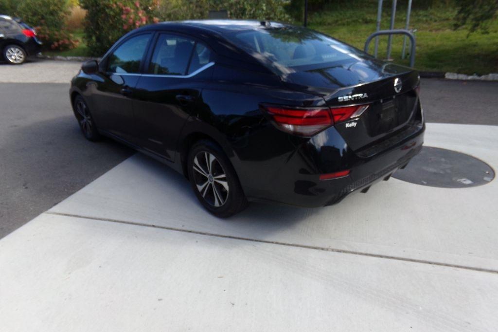 Nissan Sentra  2021