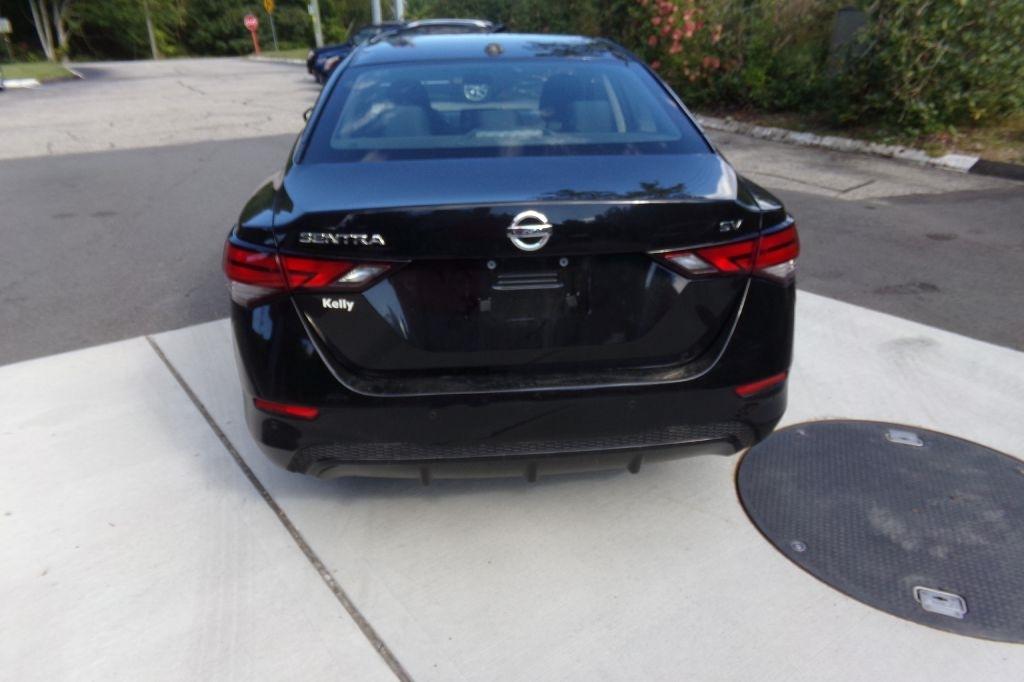 Nissan Sentra  2021