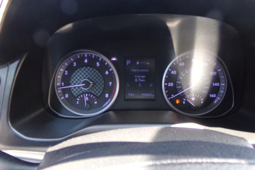 Hyundai Elantra  2019