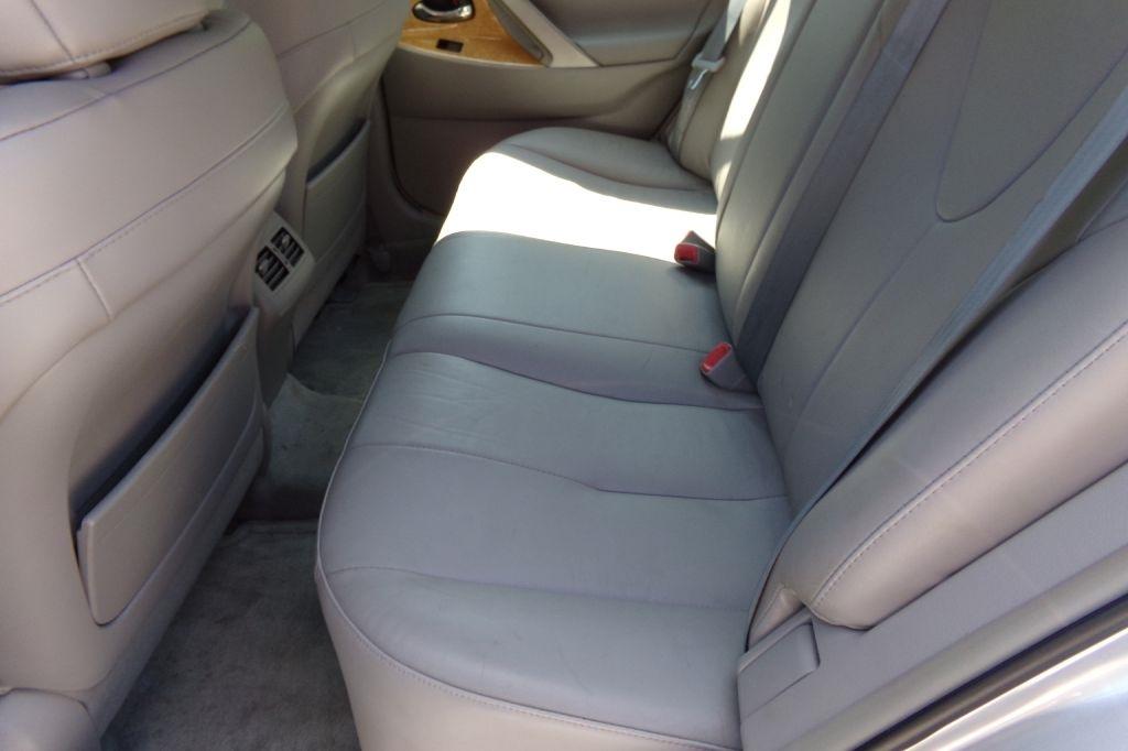 Toyota Camry  2007