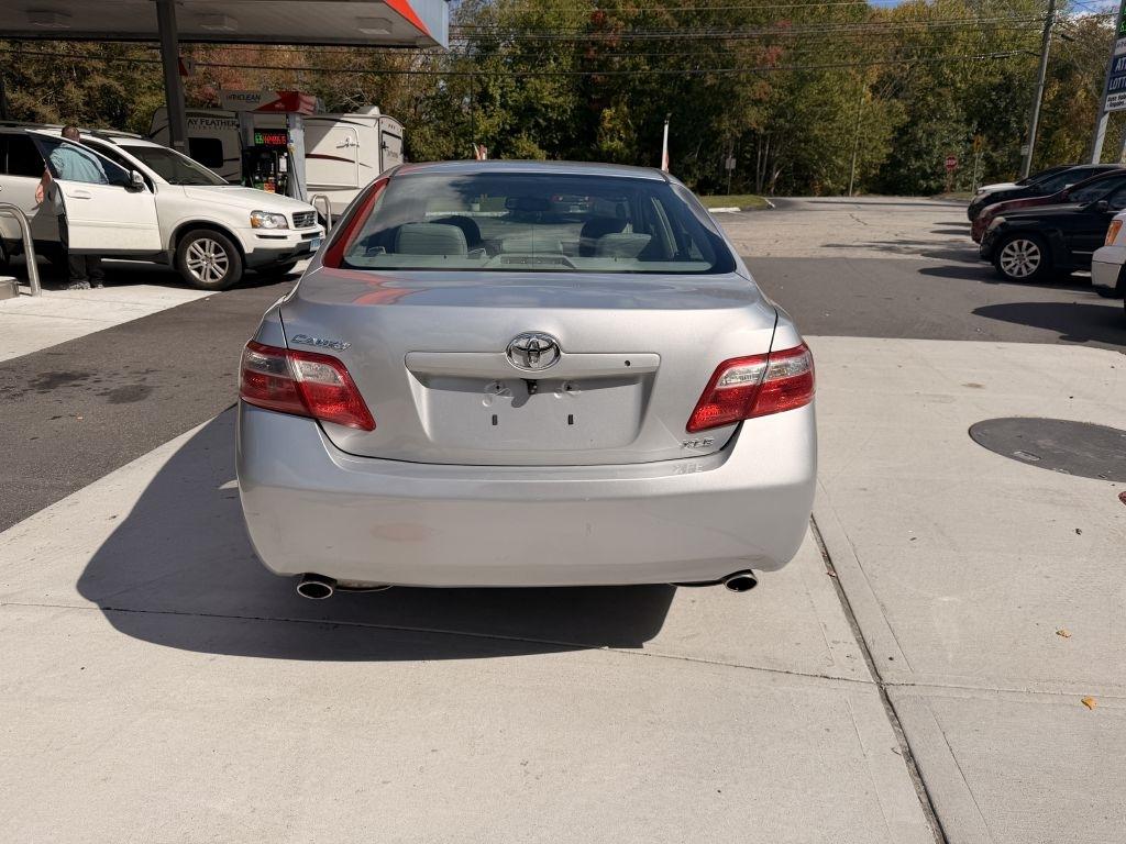 2007 Toyota Camry LE - Photo 8