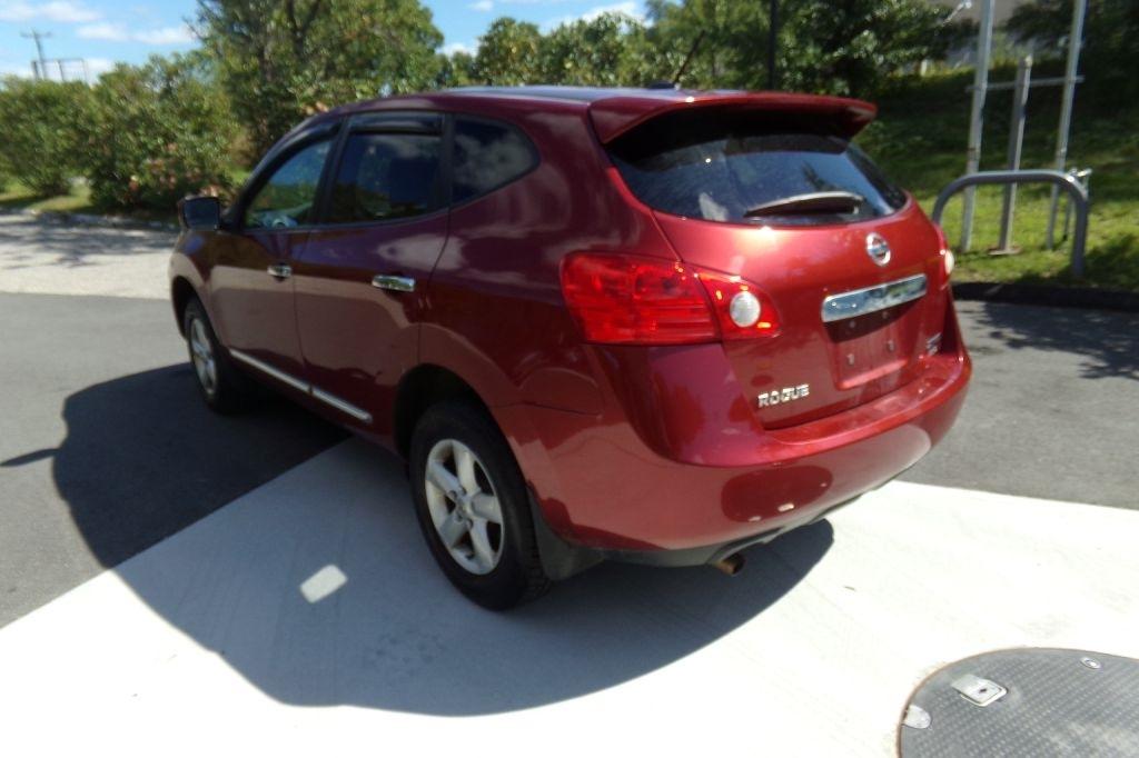 Nissan Rogue  2013