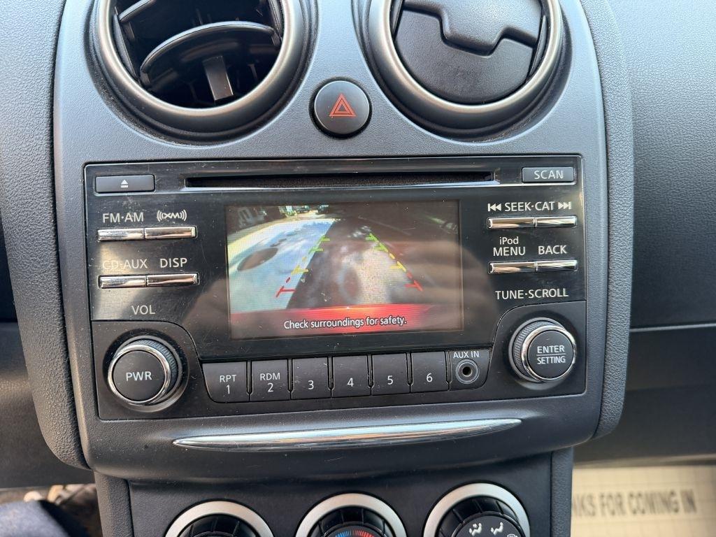 Nissan Rogue  2013