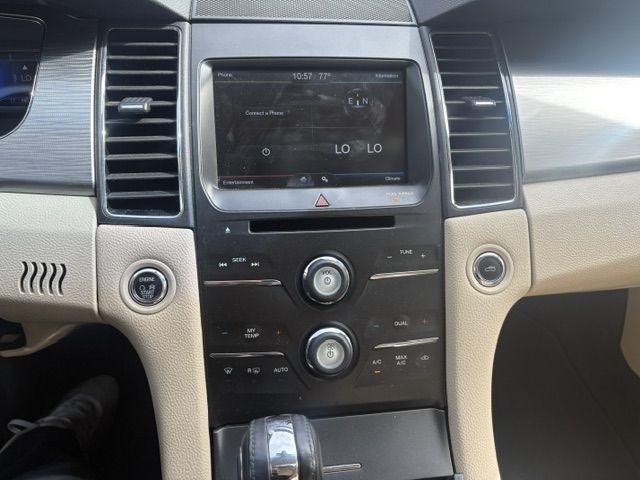 Ford Taurus  2013