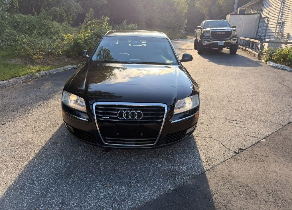 Audi A8  2009