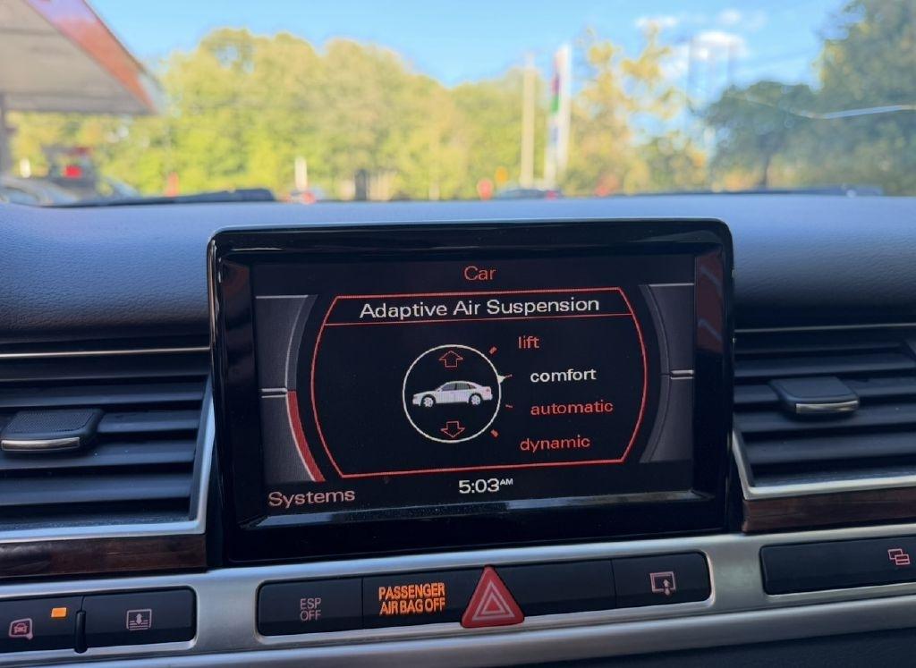 Audi A8  2009