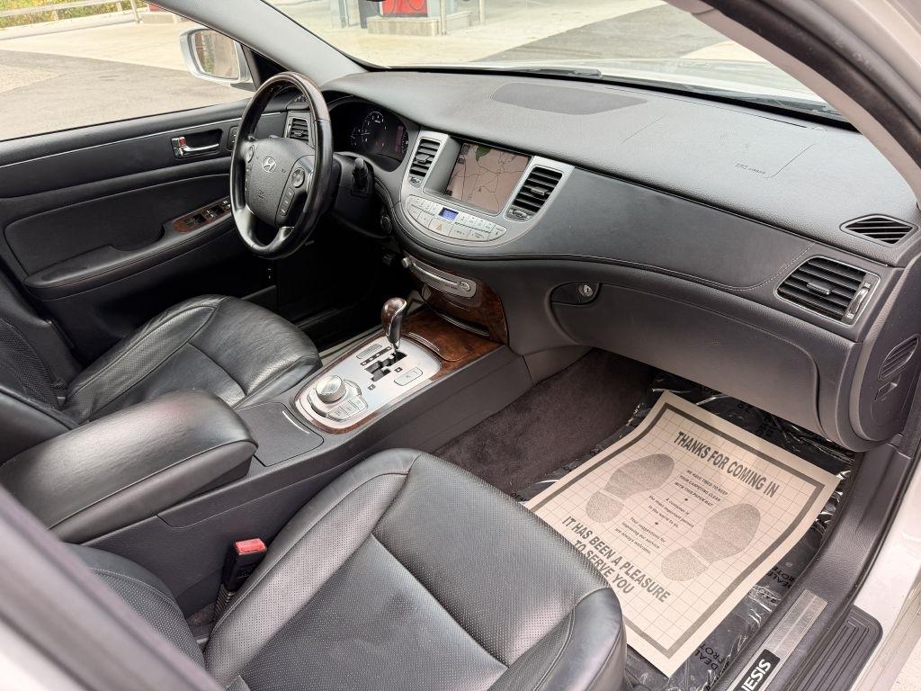 Hyundai Genesis  2009
