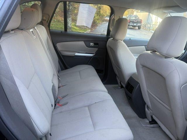 Ford Edge  2012