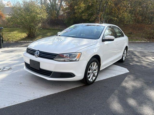 Volkswagen Jetta  2013