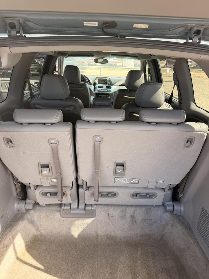 Honda Odyssey EX-L w/ DVD 2010