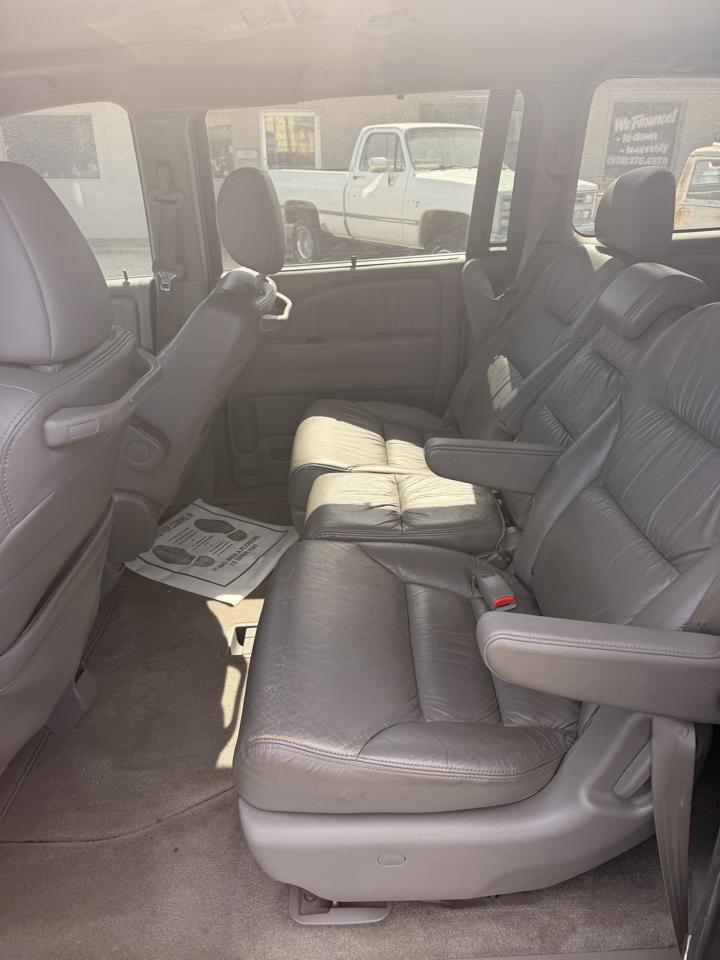 Honda Odyssey EX-L w/ DVD 2010