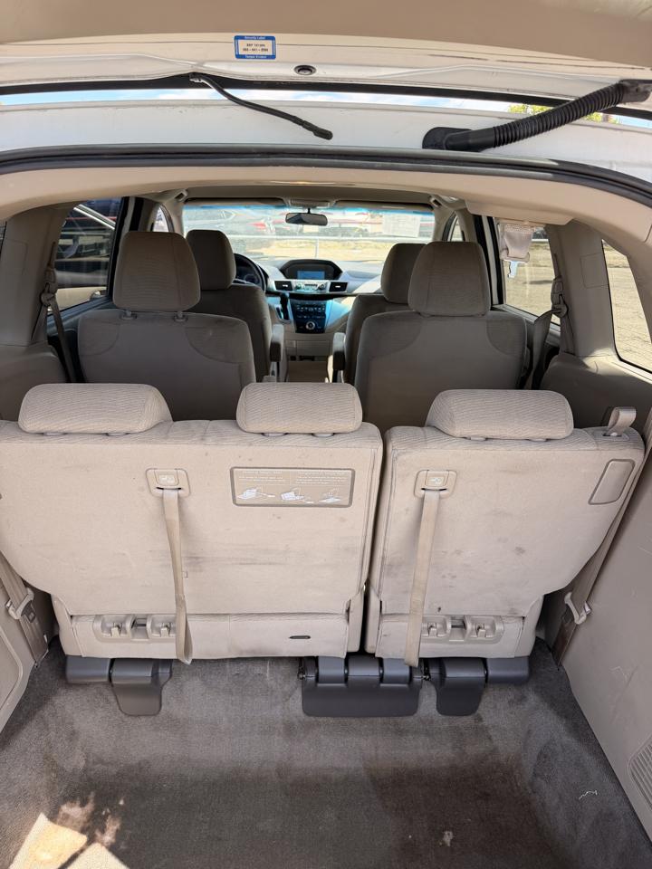Honda Odyssey LX 2012