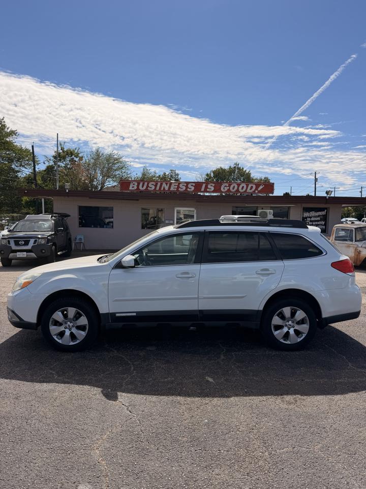 Subaru Outback 2.5i Limited 2012