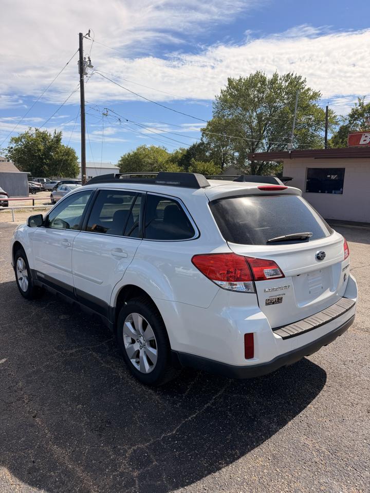 Subaru Outback 2.5i Limited 2012