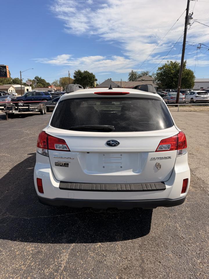 Subaru Outback 2.5i Limited 2012