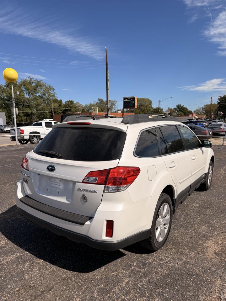 Subaru Outback 2.5i Limited 2012