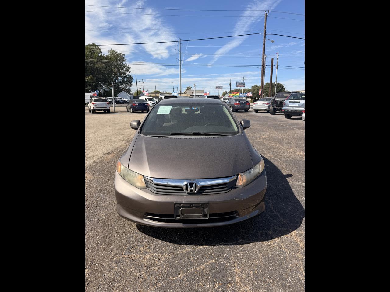 Honda Civic LX Sedan 5-Speed AT 2012