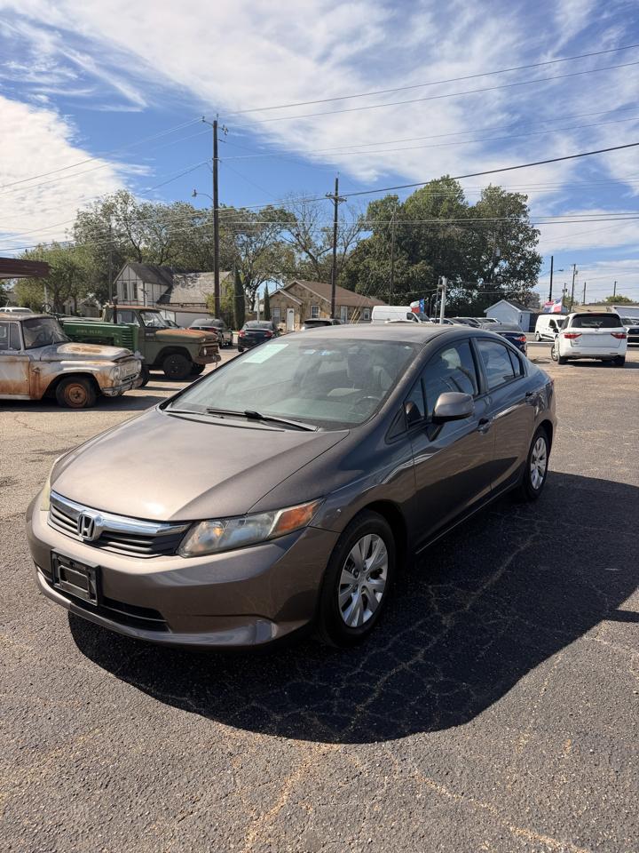 Honda Civic LX Sedan 5-Speed AT 2012