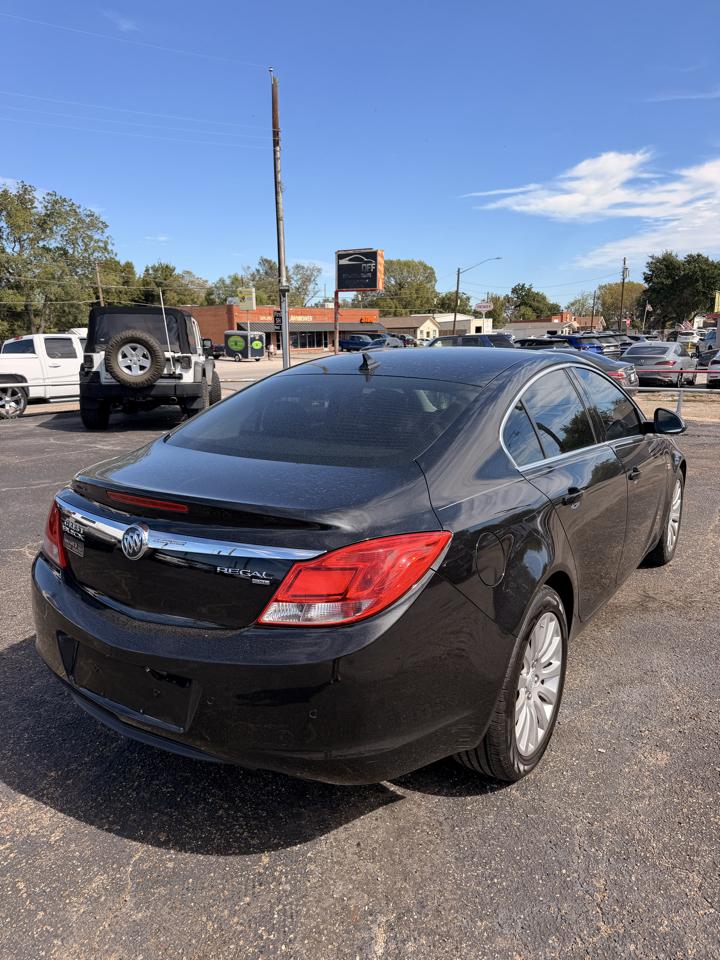 Buick Regal CXL - 4XL 2011