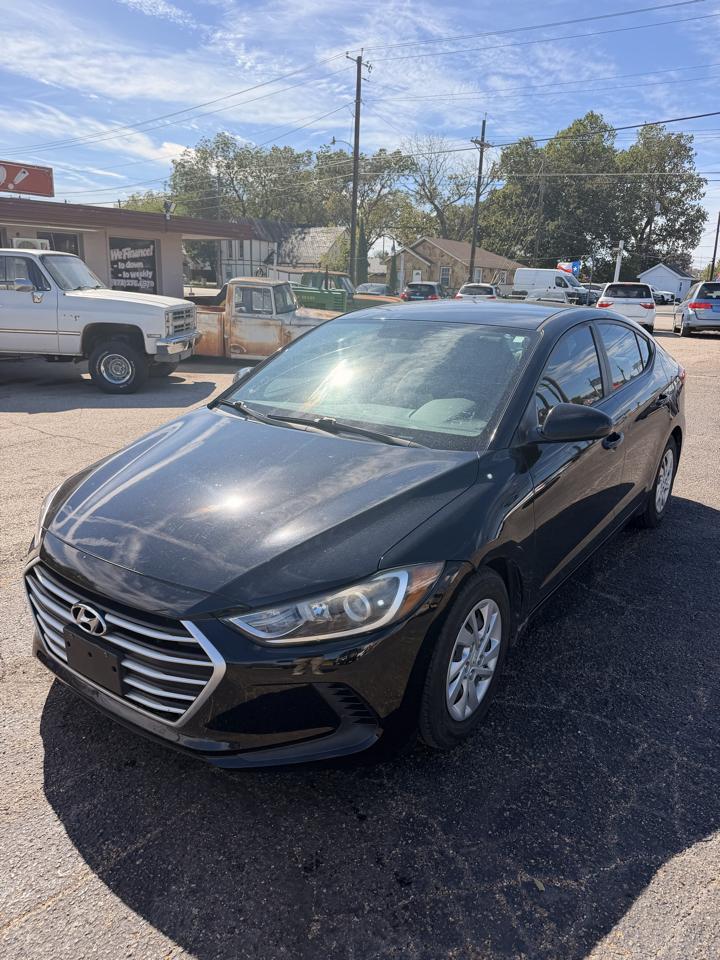 Hyundai Elantra SE 6AT 2017