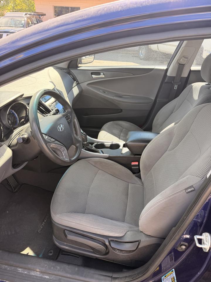 Hyundai Sonata GLS 2013