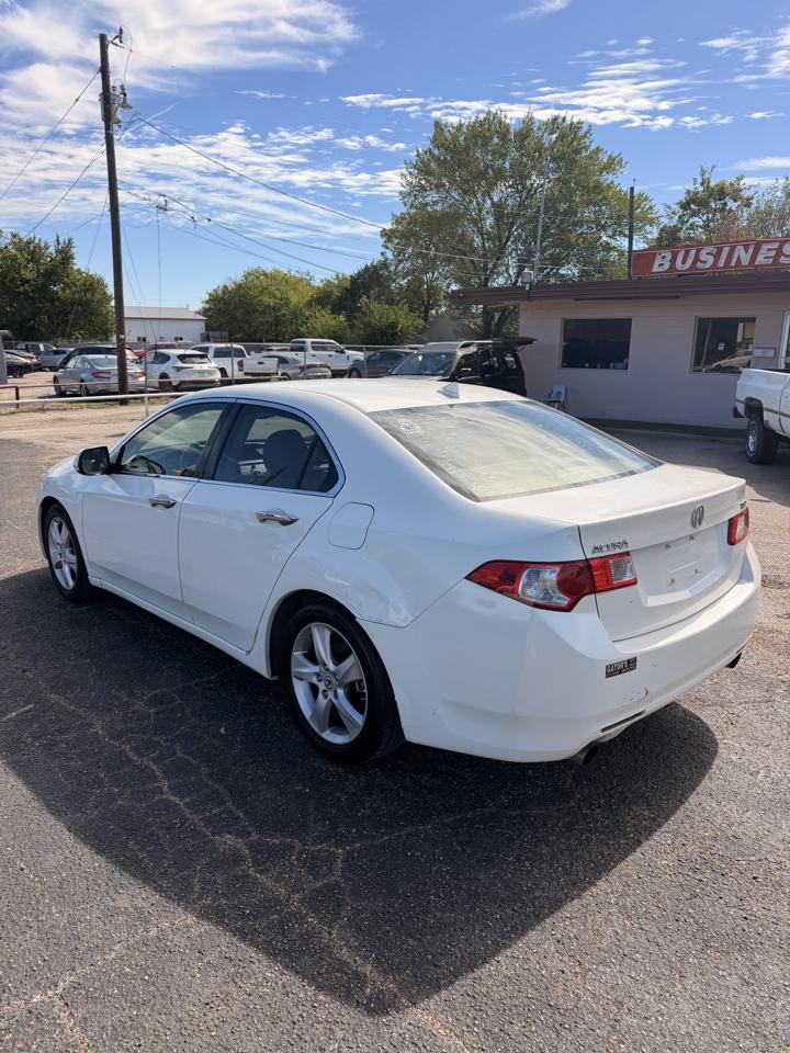 Acura TSX 5-Speed AT with Tech Package 2009