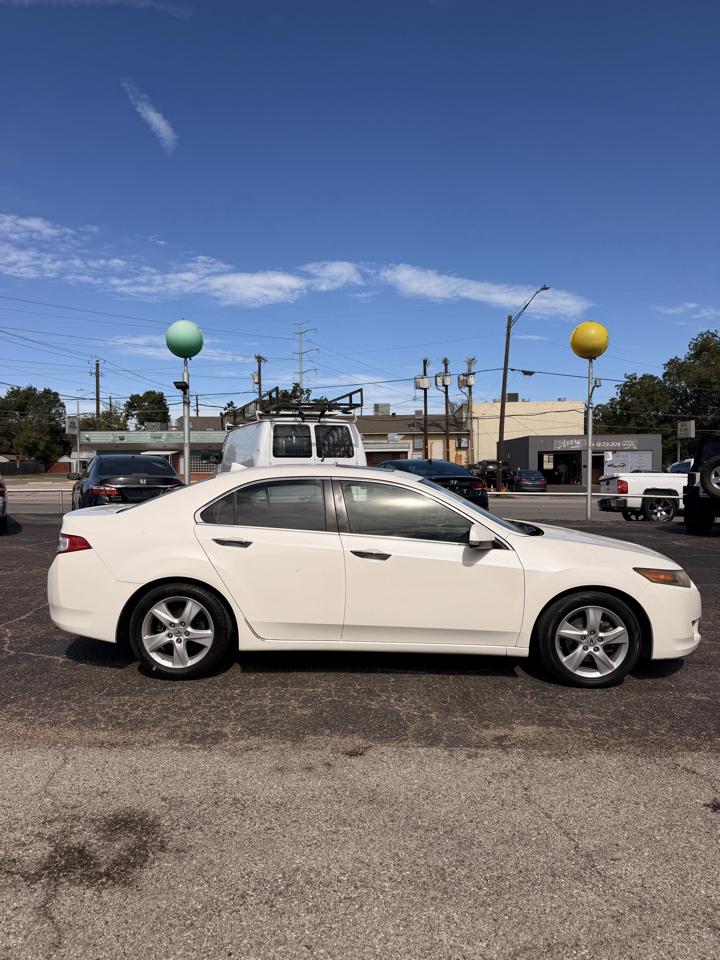 Acura TSX 5-Speed AT with Tech Package 2009