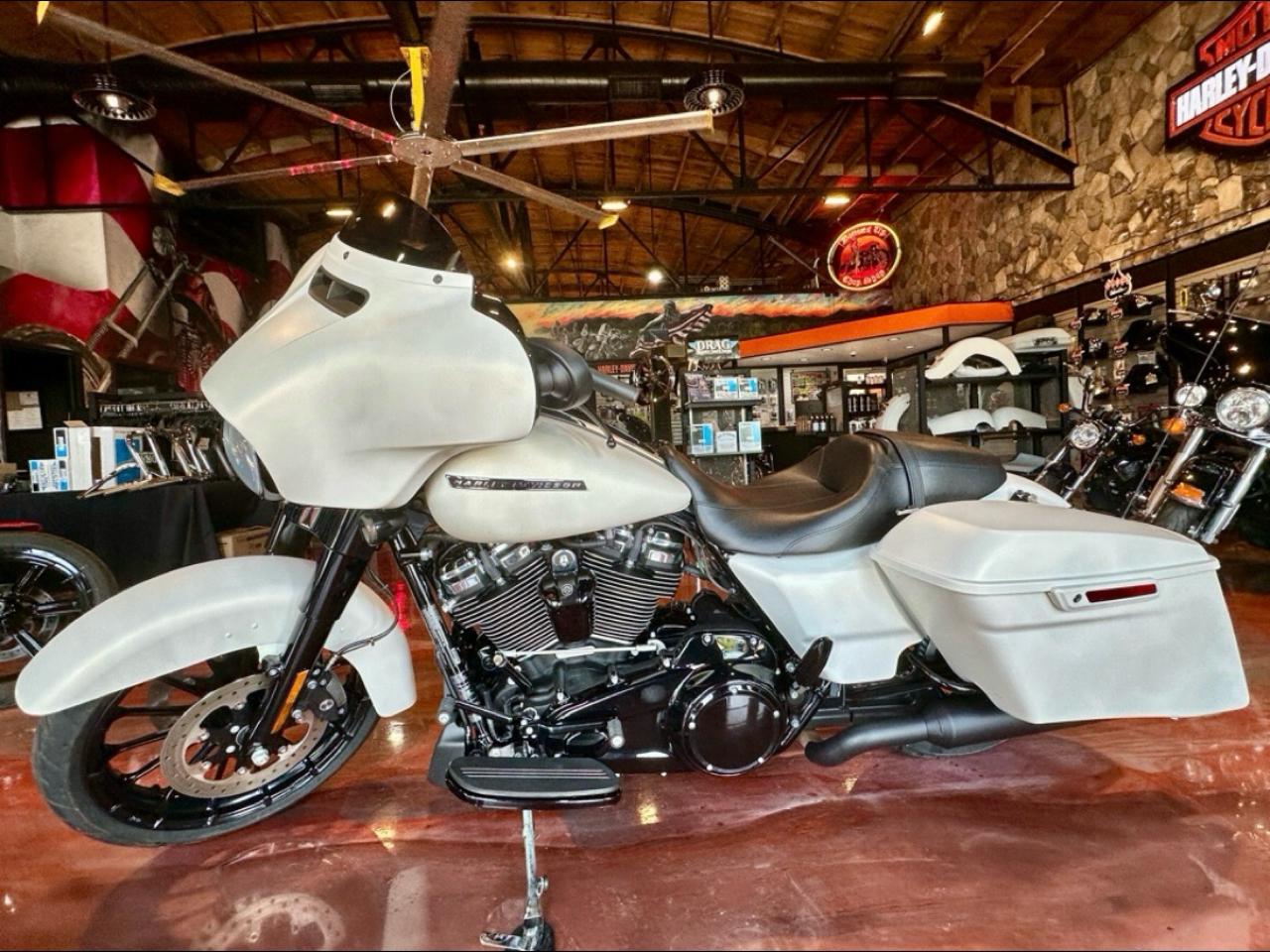 Harley-Davidson Street Glide Special  2018