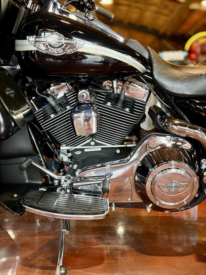 Harley-Davidson Ultra Classic  2003