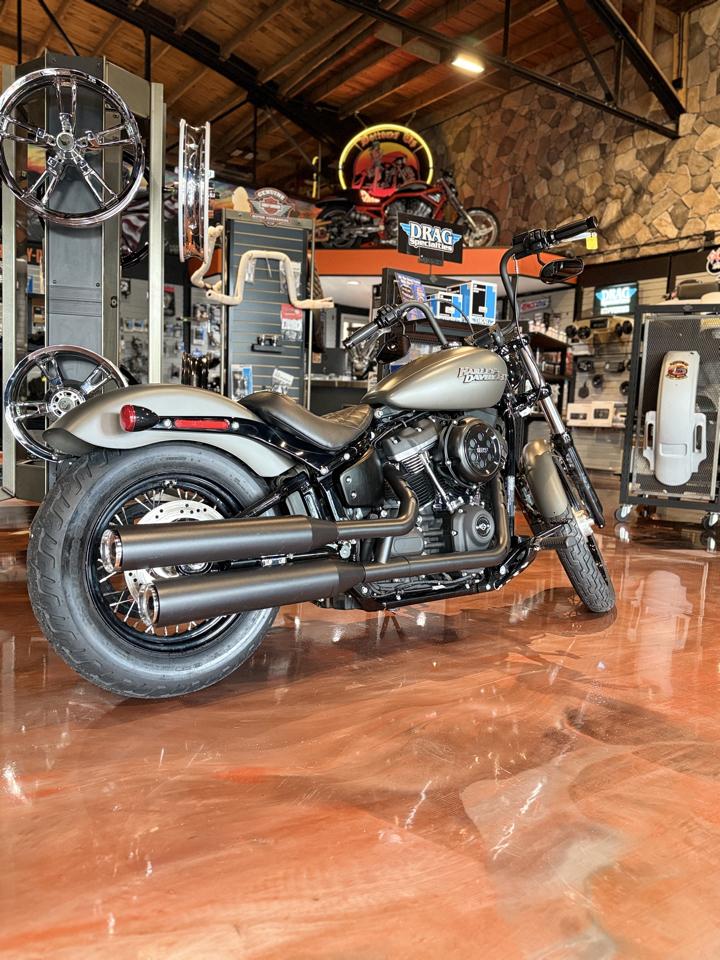Harley-Davidson Street Bob  2019