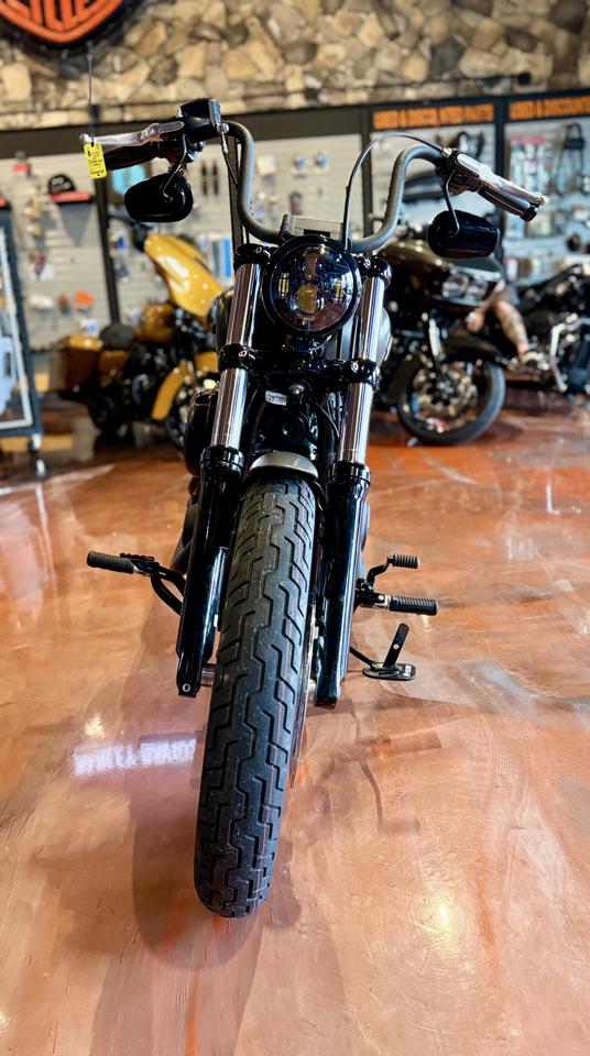 Harley-Davidson Street Bob  2019