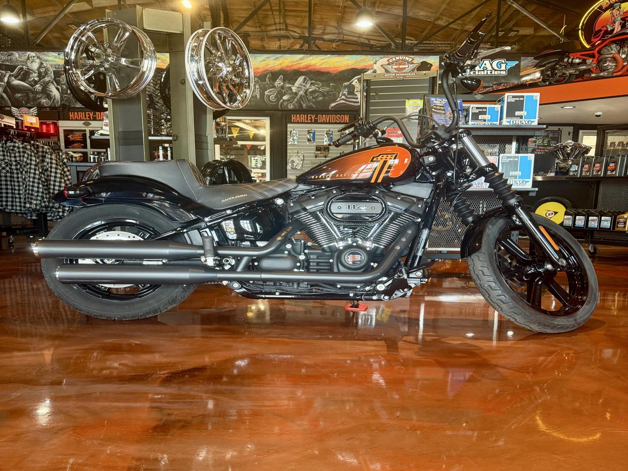 Harley-Davidson Street Bob  2023