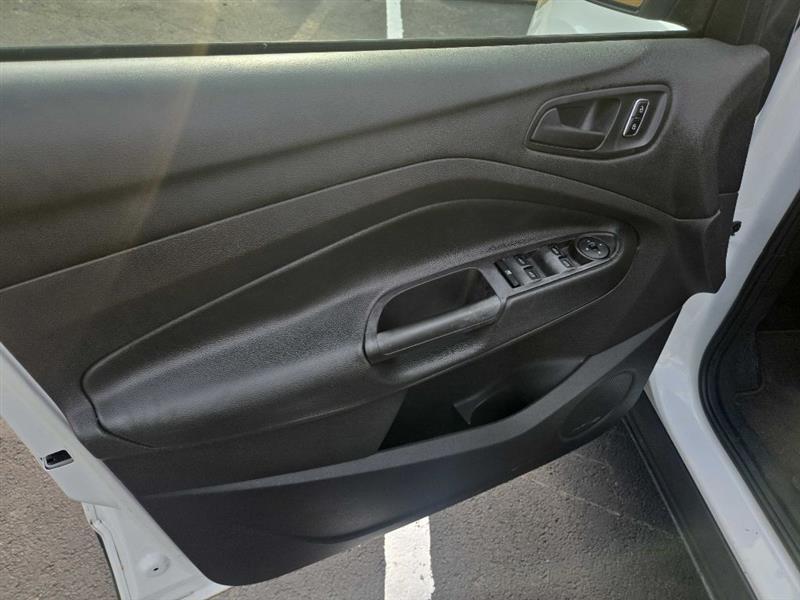 Ford Escape S FWD 2015