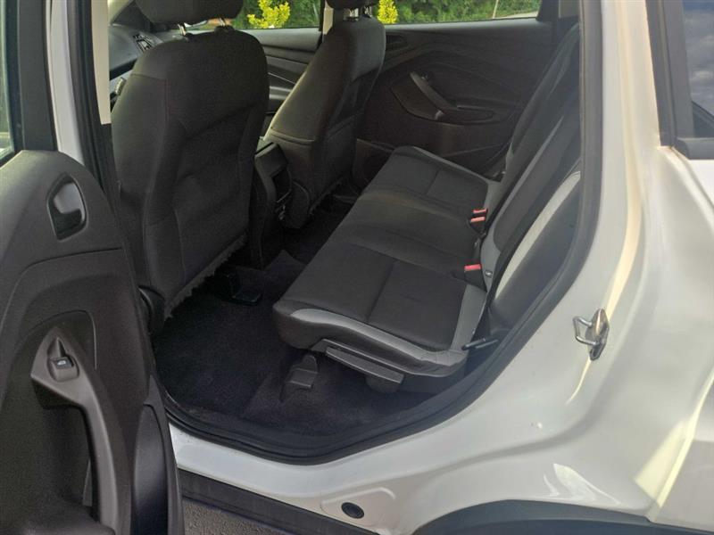 Ford Escape S FWD 2015