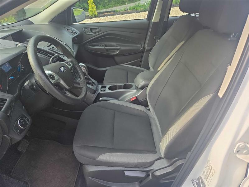 Ford Escape S FWD 2015