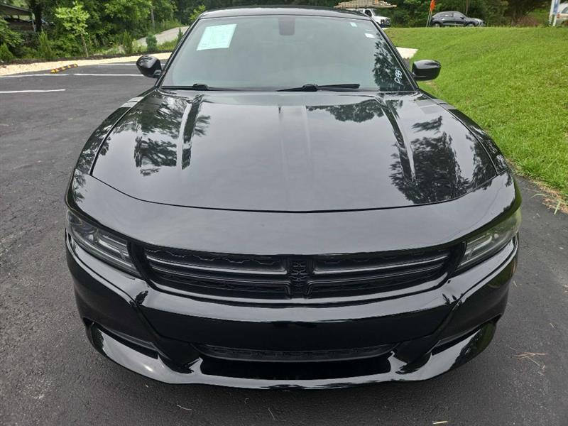 Dodge Charger SE 2015
