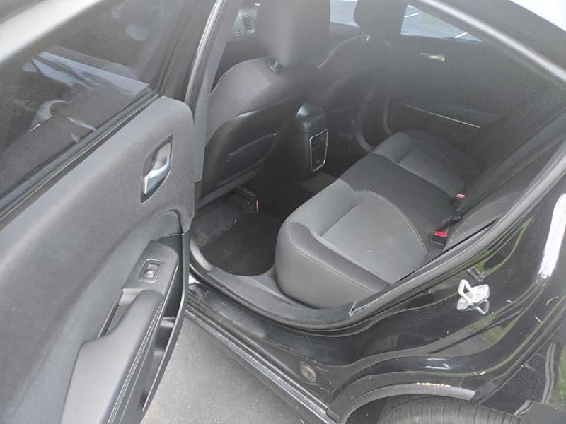Dodge Charger SE 2015
