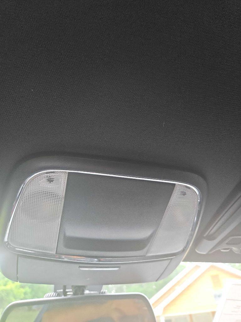 Dodge Charger SE 2015
