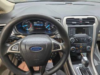 Ford Fusion SE 2015