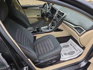 Ford Fusion SE 2015