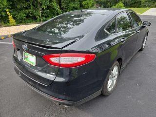 Ford Fusion SE 2015