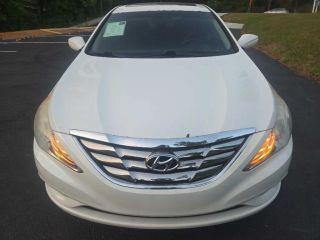Hyundai Sonata SE Auto 2011