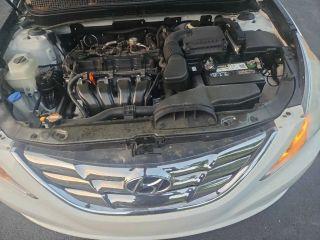 Hyundai Sonata SE Auto 2011