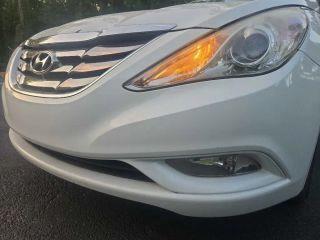 Hyundai Sonata SE Auto 2011
