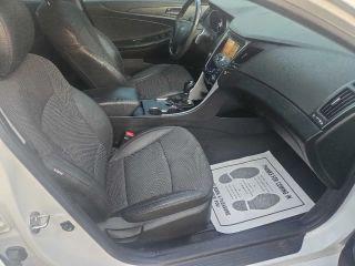 Hyundai Sonata SE Auto 2011