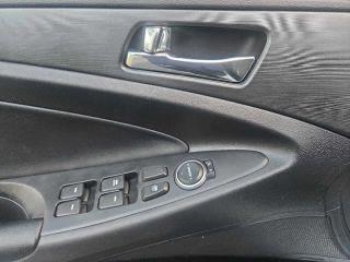 Hyundai Sonata SE Auto 2011