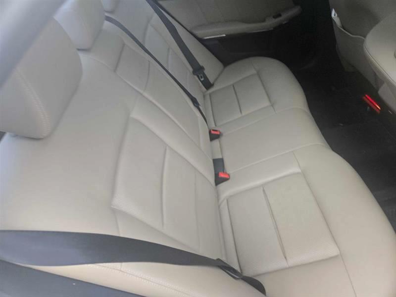 Mercedes-Benz E-Class E350 Sedan 2012