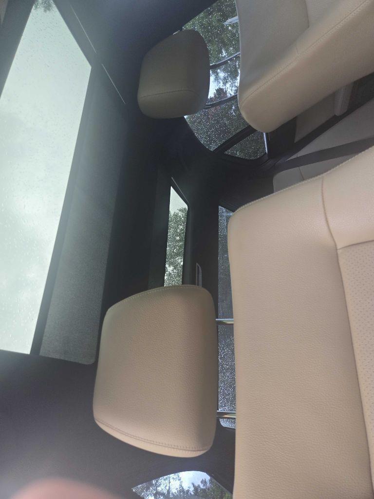 Mercedes-Benz E-Class E350 Sedan 2012